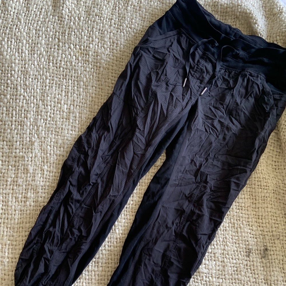 lululemon high rise, black tie up pants